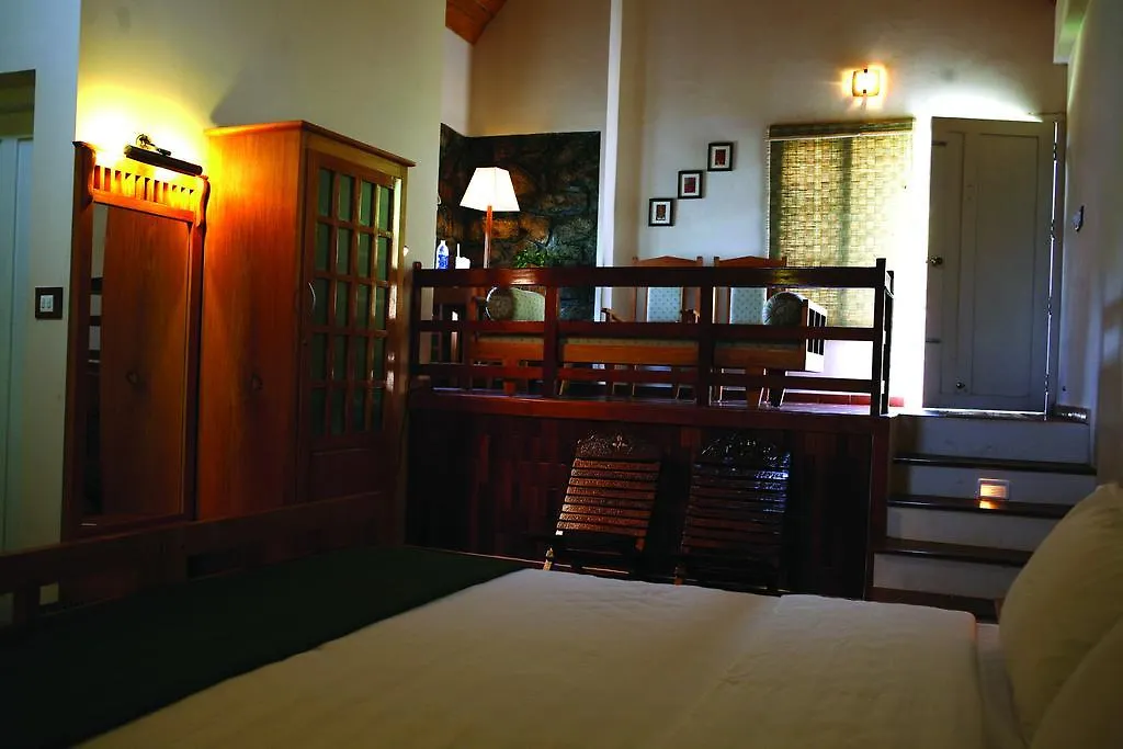 Ambady Estate Hotel Munnar 4*,